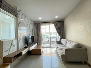 For rent 4 bed townhouse in East Pattaya, Pattaya