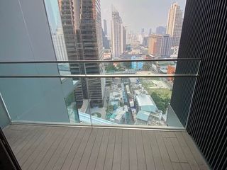 For sale 1 bed condo in Pathum Wan, Bangkok