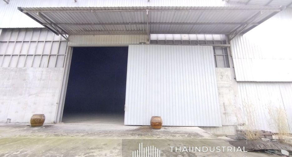 For rent そして for sale warehouse in Mueang Chon Buri, Chonburi