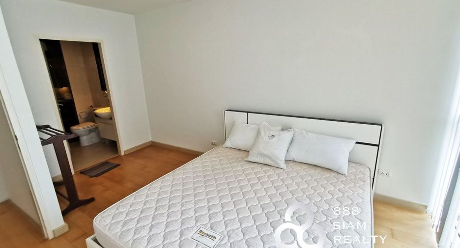 For sale 2 bedrooms condo in Bang Rak, Bangkok