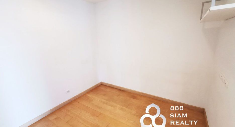 For sale 2 bedrooms condo in Bang Rak, Bangkok