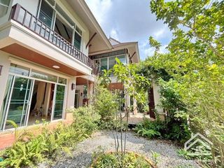 Haus zum Kauf mit 3 Zimmer in Si Racha, Chonburi
