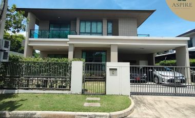 For sale 4 bedrooms house in Thawi Watthana, Bangkok