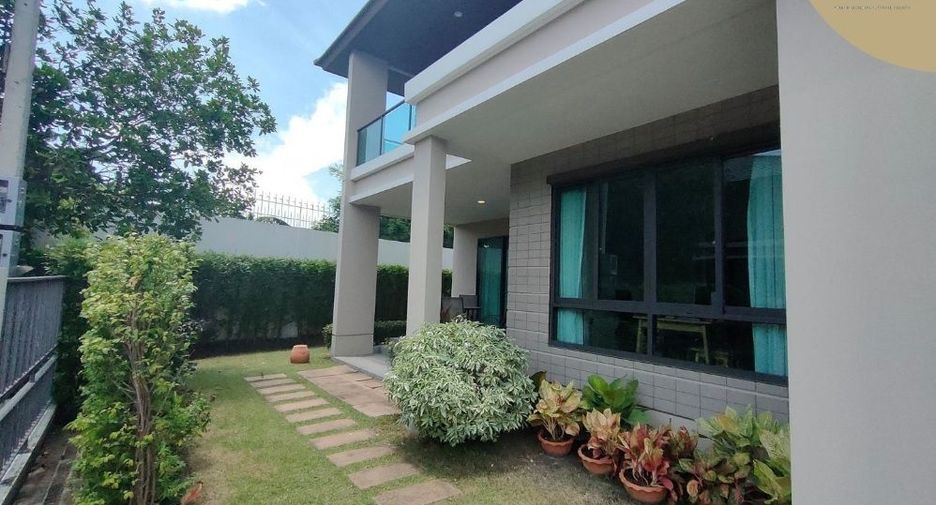 For sale 4 bedrooms house in Thawi Watthana, Bangkok