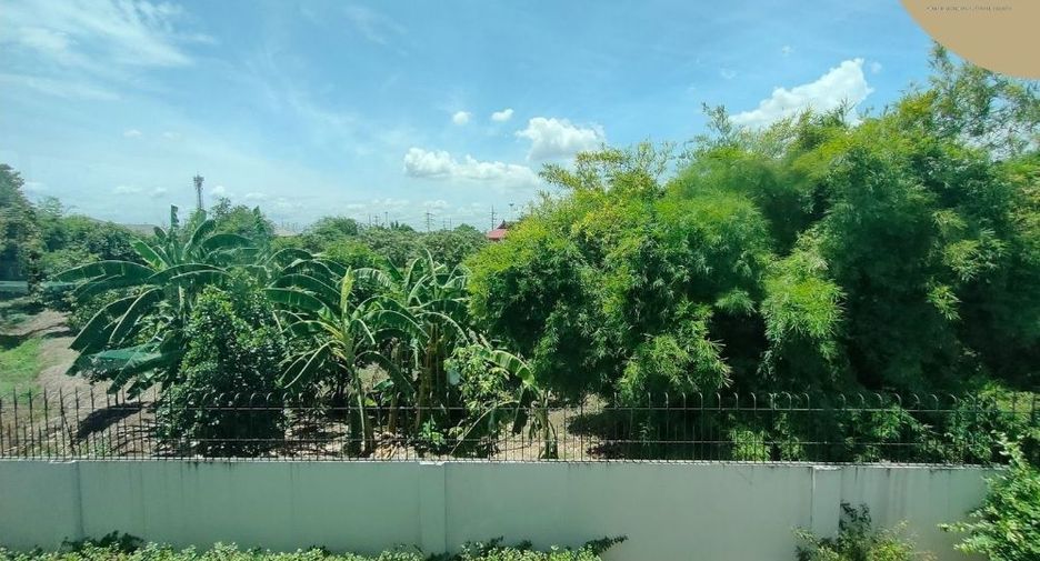 For sale 4 bedrooms house in Thawi Watthana, Bangkok