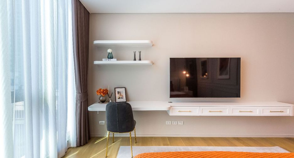 For sale 2 bedrooms condo in Pathum Wan, Bangkok