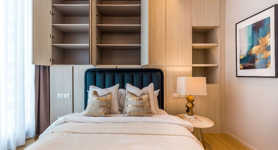 For sale 2 bedrooms condo in Pathum Wan, Bangkok