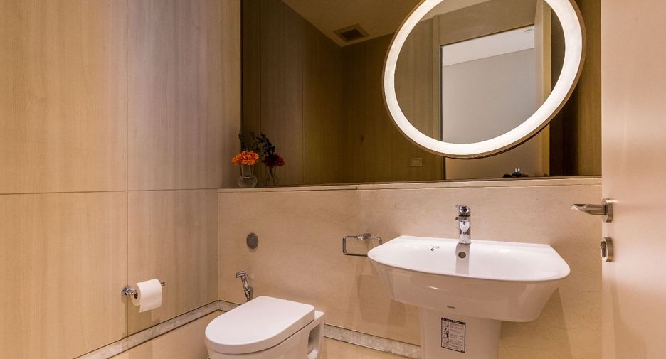 For sale 2 bedrooms condo in Pathum Wan, Bangkok
