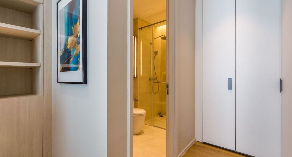 For sale 2 bedrooms condo in Pathum Wan, Bangkok