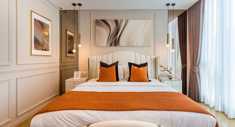 For sale 2 bedrooms condo in Pathum Wan, Bangkok