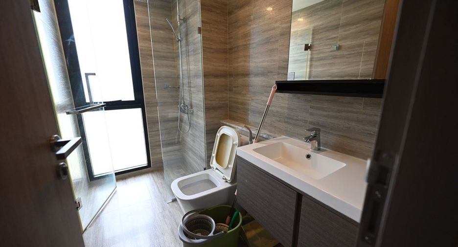 For rent and for sale 2 bed condo in Phaya Thai, Bangkok