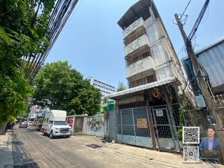 For sale 15 bed retail Space in Ratchathewi, Bangkok