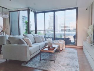 For rent そして for sale 3 Beds condo in Phra Khanong, Bangkok