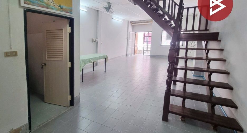 For sale 2 bed townhouse in Cha Am, Phetchaburi