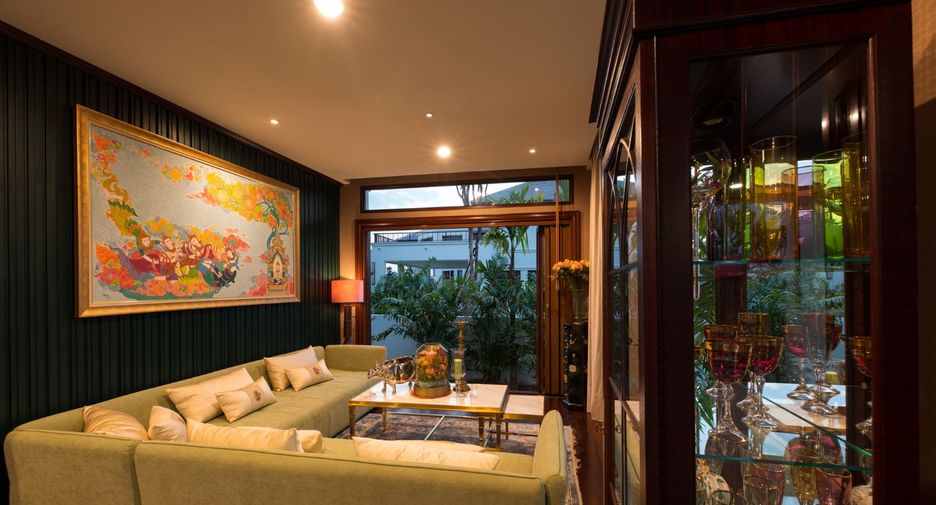 For sale 5 bedrooms villa in Saraphi, Chiang Mai