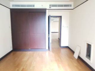 For sale 3 bedrooms condo in Pathum Wan, Bangkok