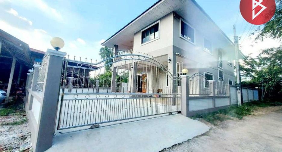 For sale 6 bed house in Mueang Prachinburi, Prachin Buri