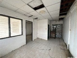 Casa adosada en venta de 2 habitaciones en Tha Yang, Phetchaburi