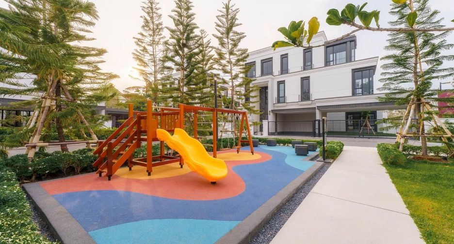 Casa en venta de 5 habitaciones en Saphan Sung, Bangkok