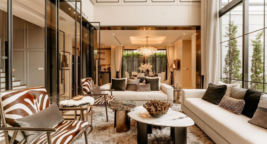 Casa en venta de 5 habitaciones en Saphan Sung, Bangkok