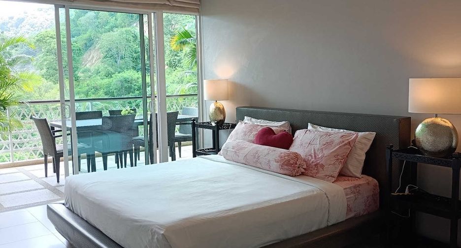 For sale 2 bedrooms apartment in Mueang Phuket, Phuket