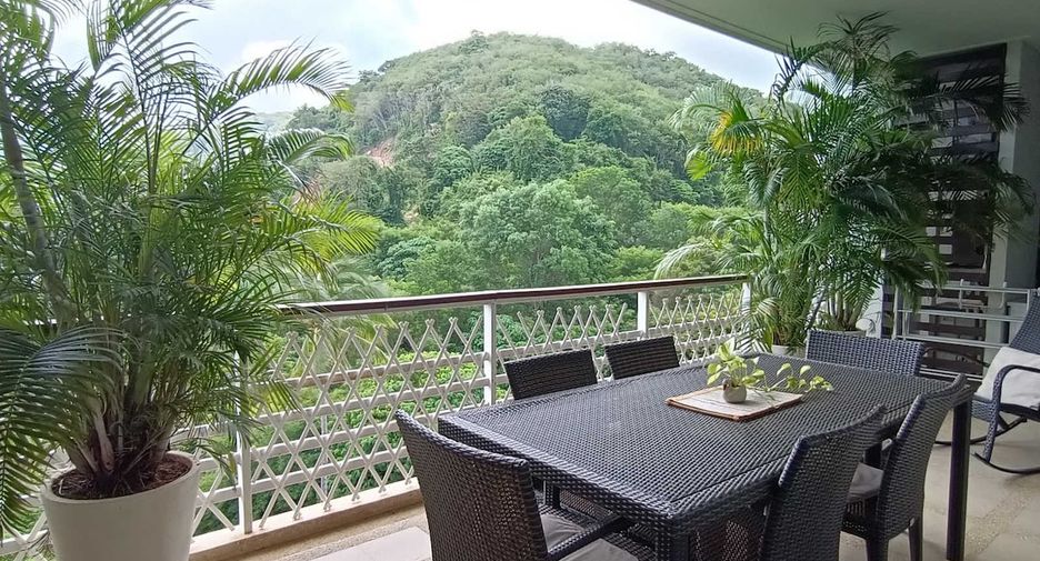 For sale 2 bedrooms apartment in Mueang Phuket, Phuket