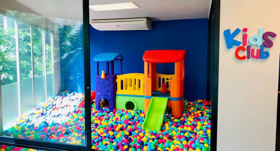 For sale 2 bedrooms apartment in Mueang Phuket, Phuket