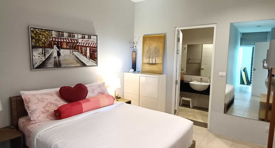 For sale 2 bedrooms apartment in Mueang Phuket, Phuket