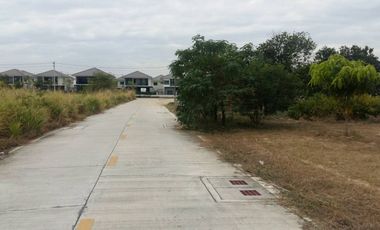 À vendre terrain à Si Racha, Chonburi