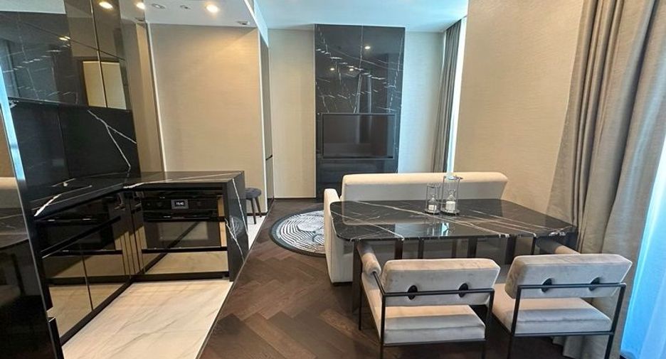 For sale 1 bed condo in Khlong Toei, Bangkok