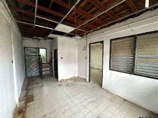Casa adosada en venta de 2 habitaciones en Tha Yang, Phetchaburi