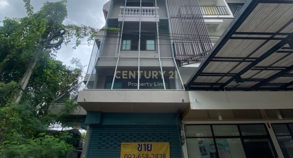 For rent and for sale retail Space in Dusit, Bangkok