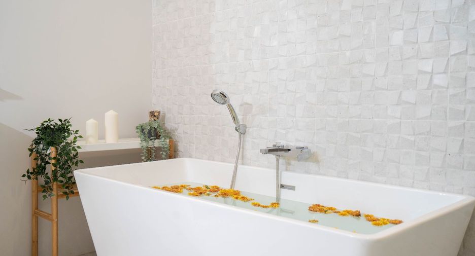 For rent 4 bedrooms villa in Thalang, Phuket