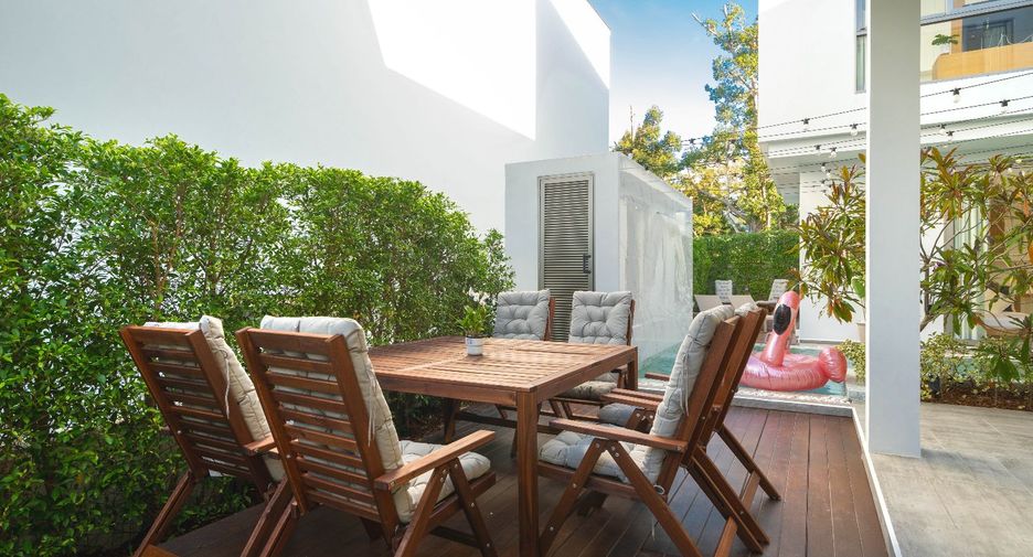 For rent 4 bedrooms villa in Thalang, Phuket