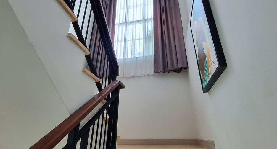 For sale 4 bedrooms villa in Mueang Chiang Mai, Chiang Mai