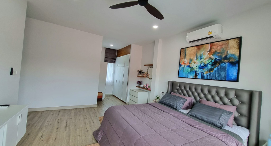 For sale 4 bedrooms villa in Mueang Chiang Mai, Chiang Mai