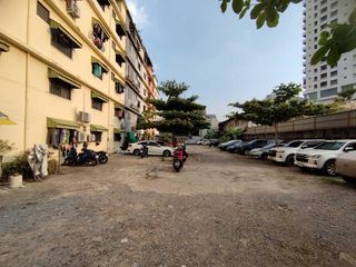 出售 土地 在 Bang Kho Laem, 曼谷