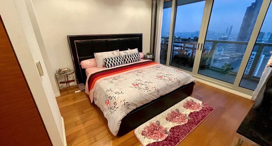 À vendre 2 chambres condo à Sathon, Bangkok