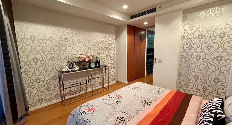 À vendre 2 chambres condo à Sathon, Bangkok