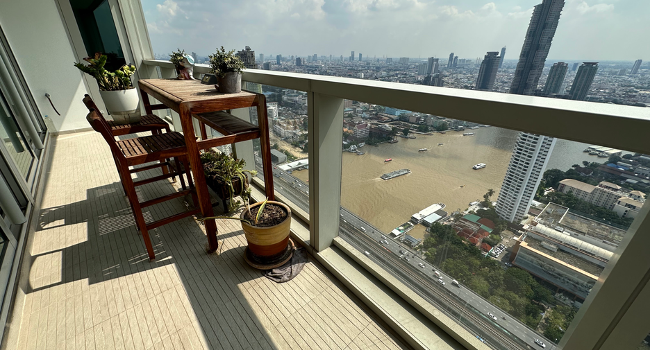 À vendre 2 chambres condo à Sathon, Bangkok