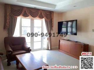 For rent 5 Beds house in Taling Chan, Bangkok