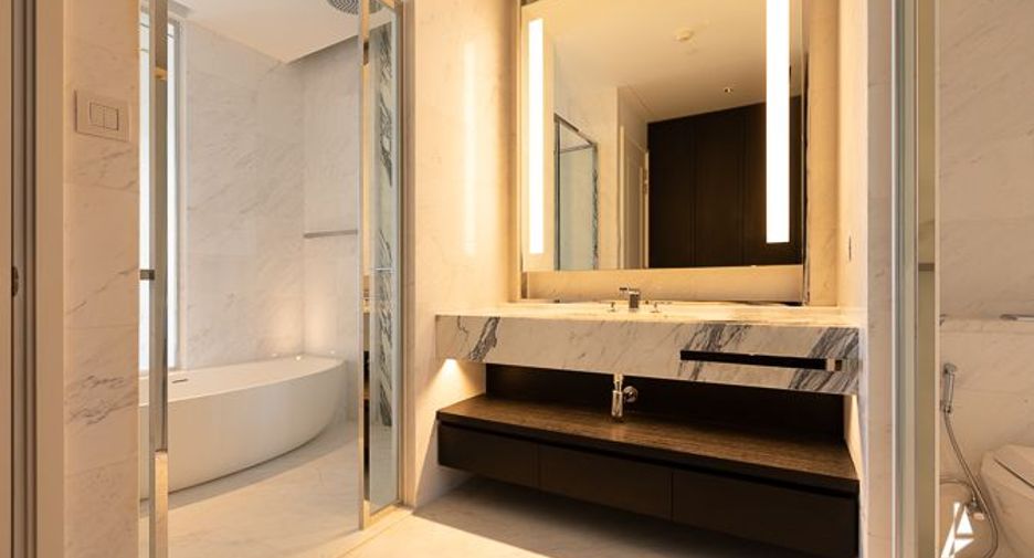 Condo en alquiler de 2 habitaciones en Bang Kho Laem, Bangkok