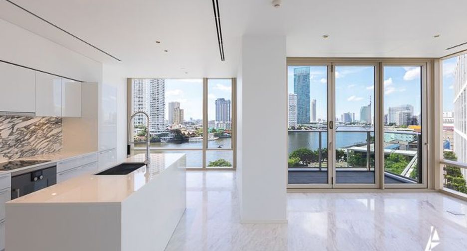 Condo en alquiler de 2 habitaciones en Bang Kho Laem, Bangkok