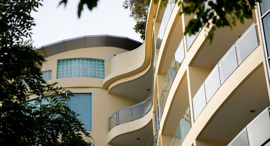 Apartamento con servicios en alquiler de 3 habitaciones en Watthana, Bangkok