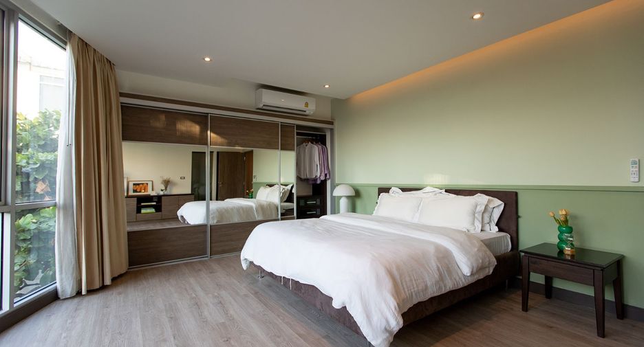 Apartamento con servicios en alquiler de 3 habitaciones en Watthana, Bangkok