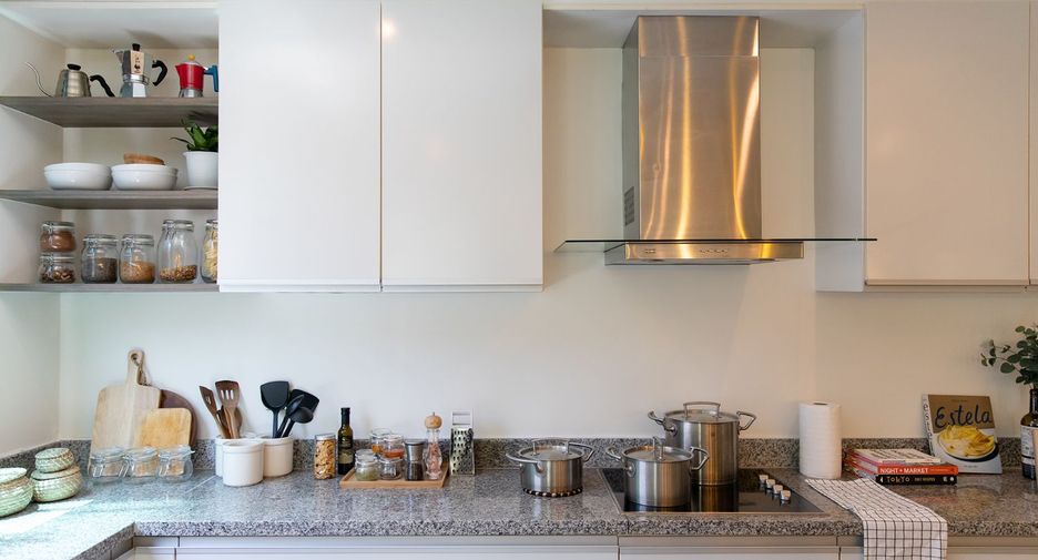 Apartamento con servicios en alquiler de 3 habitaciones en Watthana, Bangkok