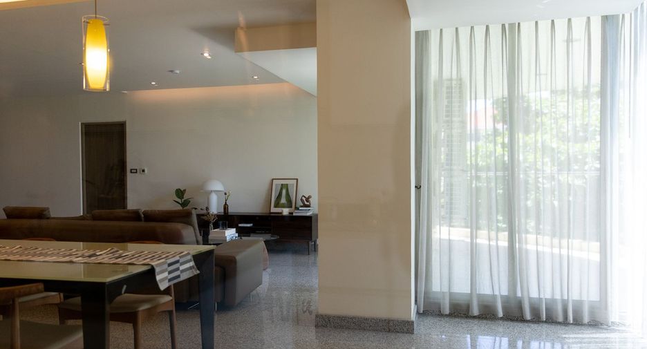 Apartamento con servicios en alquiler de 3 habitaciones en Watthana, Bangkok