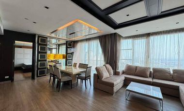 For sale 3 bedrooms condo in Khlong Toei, Bangkok