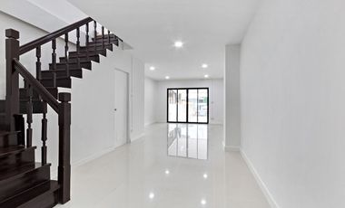 For sale 2 bed townhouse in Bang Yai, Nonthaburi