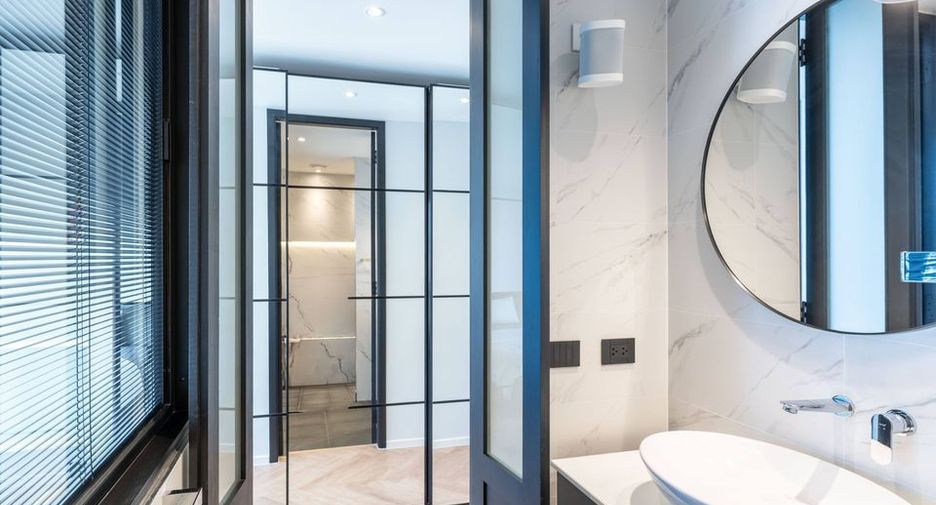 Condo en venta de 3 habitaciones en Watthana, Bangkok